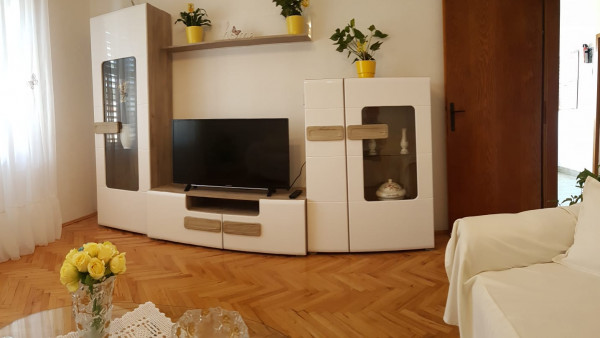 Apartman u centru Supetra blizu plaže image 8