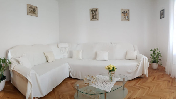 Apartman u centru Supetra blizu plaže image 9