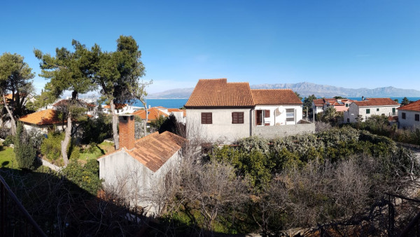 Apartman u centru Supetra blizu plaže image 15