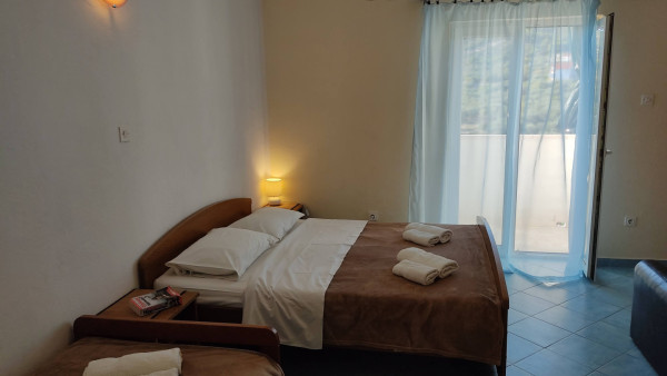 Family apartment island Ciovo image 11