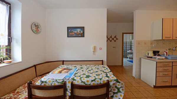  Apartman 1 image 5