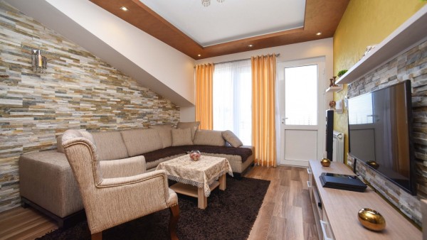 Apartman sa 4 ležaja - Br.11 image 1